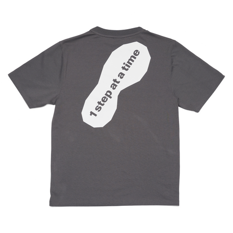 UNNA Screen printed t-shirt for women with text "1 step at a time".