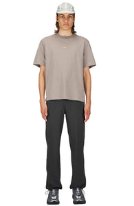 Aaron is 183 cm and wears size M