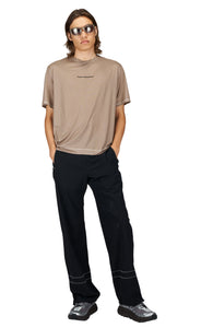 Aaron is 183 cm and wears size M