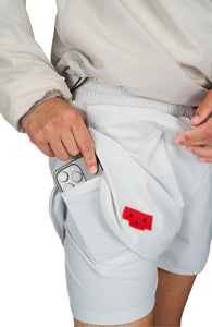 2-in-1 shorts with pockets on each thigh