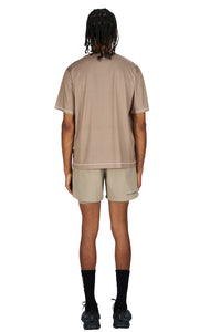Emil is 187 cm and wears size M