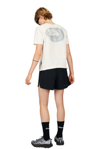 Lea is 177 cm and wears size S