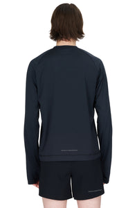 Regular fit raglan long sleeve running T-shirt in Black. Made in an Italian lightweight fabric with fast dry tech. Thumb holes on sleeves. Reflective print on the chest and lower back.
