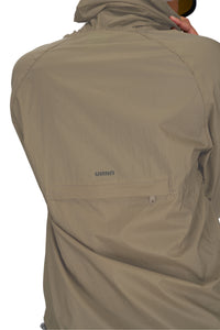 Reflective UNNA logo, zippered back pocket
