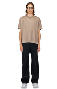 Aaron is 183 cm and wears size M