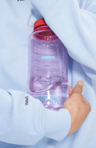 1 liter Nalgene bottle. Cosmo pink with dark red details.