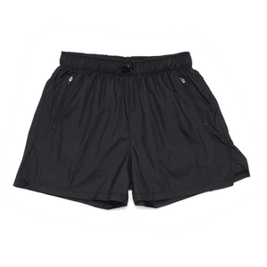 Black running shorts in lightweight, water repellent, recycled polyester - UNNA